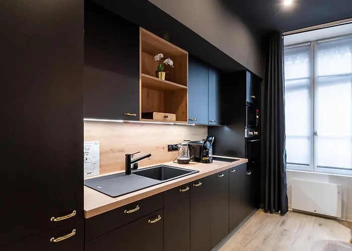 Apartment Chic Proche Bellecour Avec Parking *